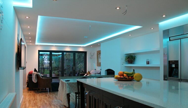 Instalación de luz led en una cocina integral fácil y rápido 